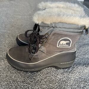 Sorel Women’s Tivoli III Waterproof Faux Fux Boot Quarry/Cloud Grey Size 9